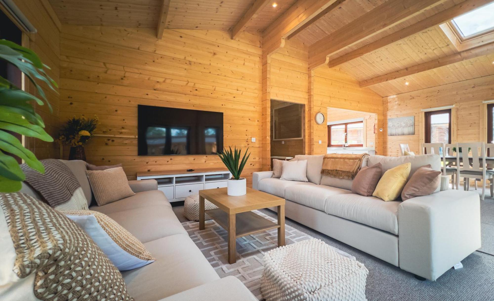 Sundance Lodge, Fantastic New Cabin With Hot Tub - Sleeps 6 - Largest In Felmoor Park Morpeth Dış mekan fotoğraf